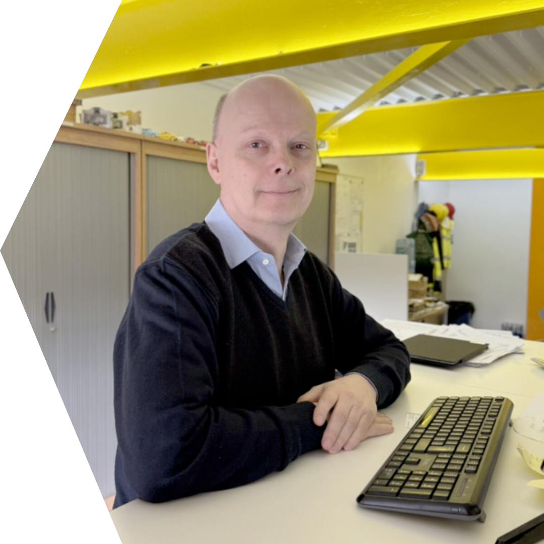 1 Poul Nielsen